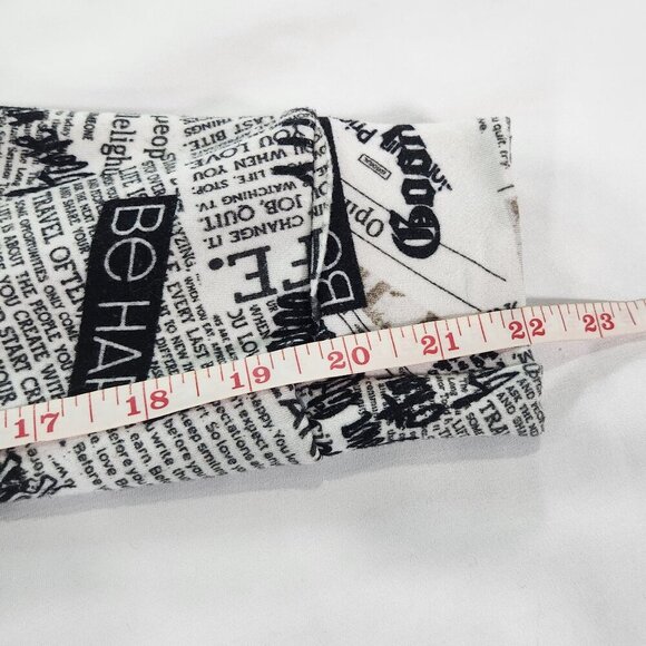 Lit 26 Love Graffiti Hoodie Size Large.  Lot E - Picture 7 of 7